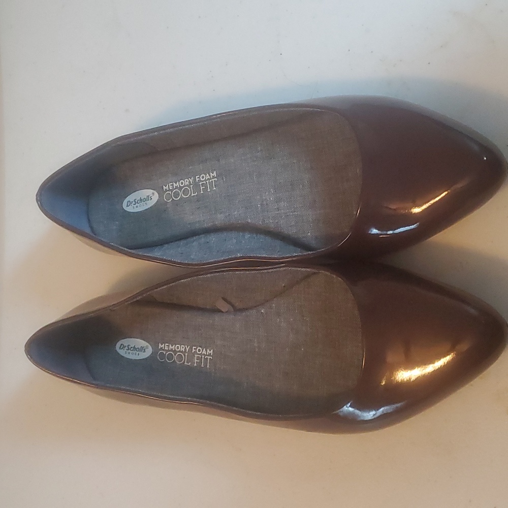 Dr Scholls Memory Foam Cool Fit Burgundy flat shoes